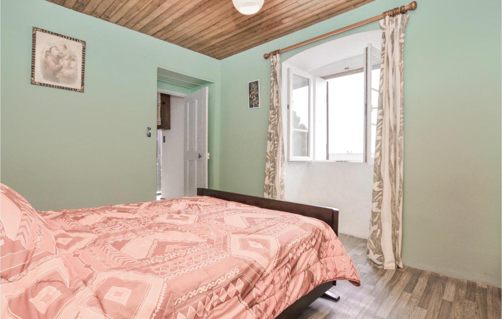 Lovely Apartment In Pietranera With Wifi Exterior foto